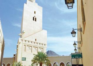   مسجد الشجرة ميقات أهل المدينة ومن يمر بها