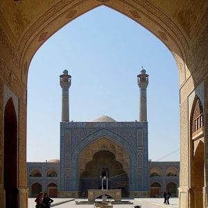 المسجد الجامع في أصفهان