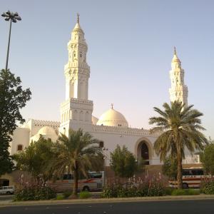   مسجد القبلتين ثالث مساجد المدينة المنورة