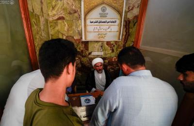 محطات استفتاء ومجالس قرآنية .. قسم الشؤون الدينية في العتبة العلويّة المقدّسة يستقبل زائري عيد الغدير الأغرّ ضمن خطة دينية متكاملة محطات استفتاء ومجالس قرآنية .. قسم الشؤون الدينية في العتبة العلويّة المقدّسة يستقبل زائري عيد الغدير الأغرّ ضمن خطة دينية متكاملة